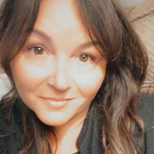 Meet your Posher, Carrie